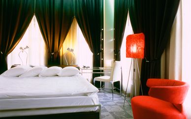 Golden Apple Boutique Hotel 5*