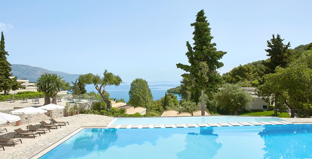 Grecotel Daphnila Bay 4*