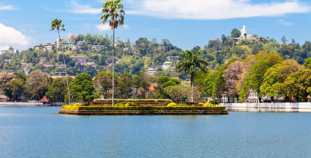 Rundreise mit Ananya Beach Resort