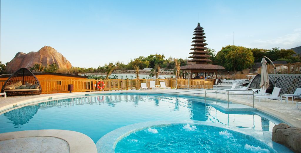 Magic Natura Resort 4*