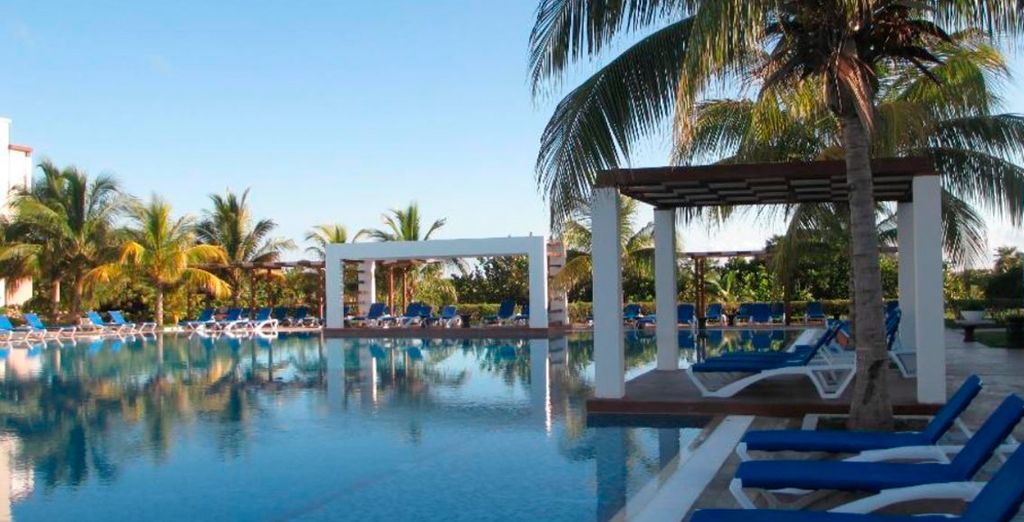 NH Capri  y  Hotel Playa Cayo Santa Maria 4*