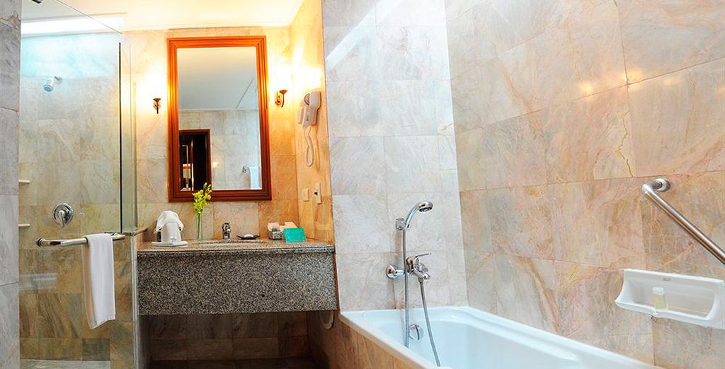 Combinado Bangkok Krabi con Century y Beyond en 4*