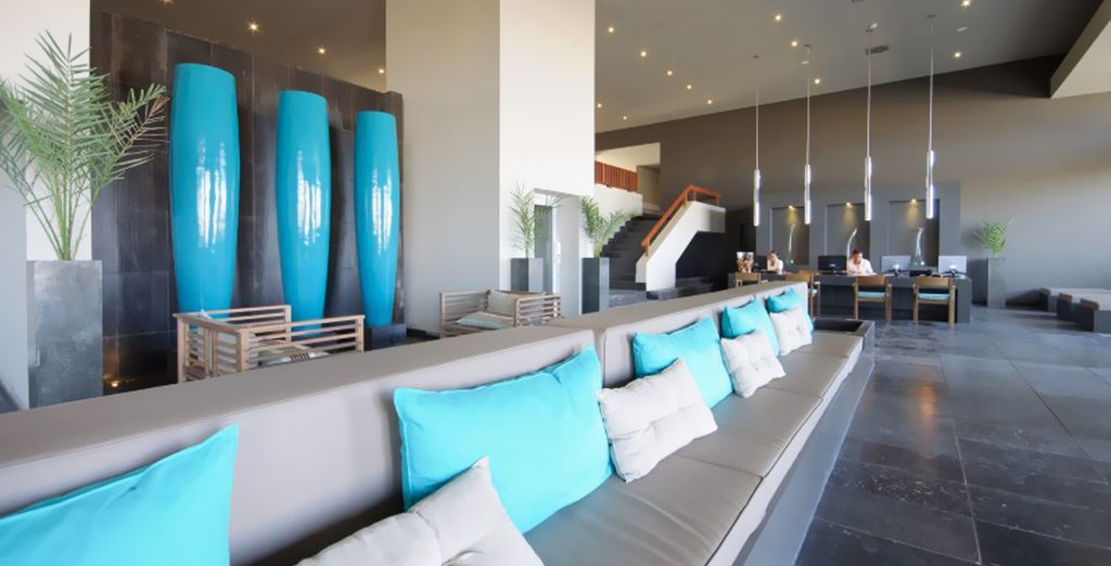 Hotel Oasis Salinas Sea 5*