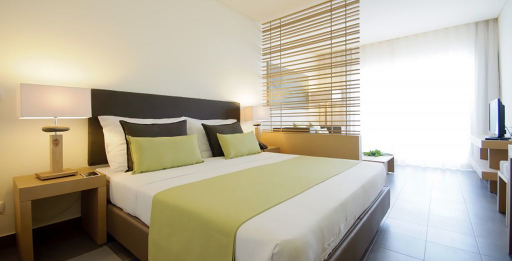 Hotel Oasis Salinas Sea 5*