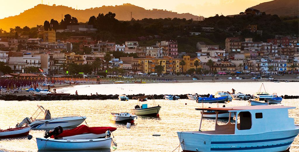 Paisajes de Sicilia con estancia en playa