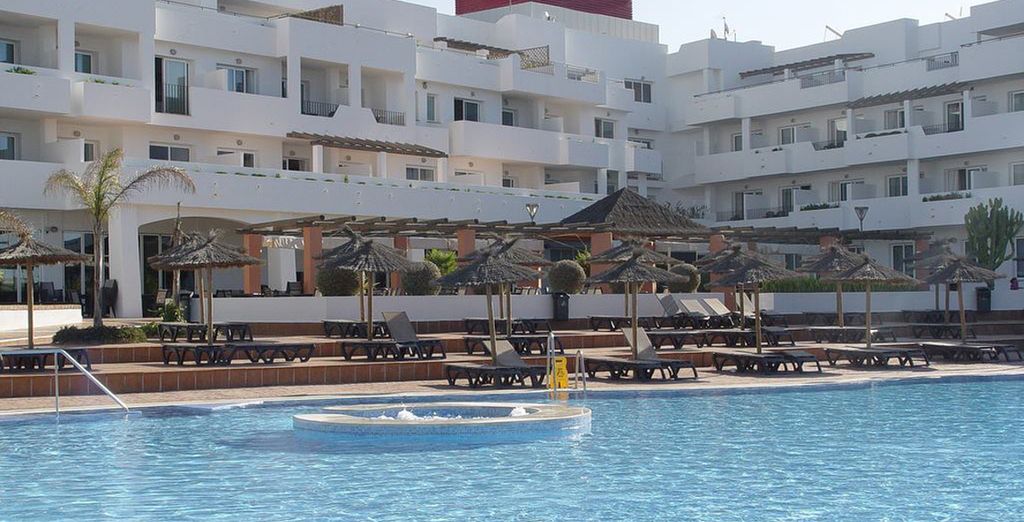 Ohtels Cabogata 4*