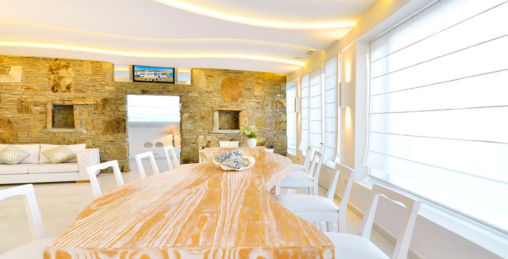 Petinos Hotel 4*