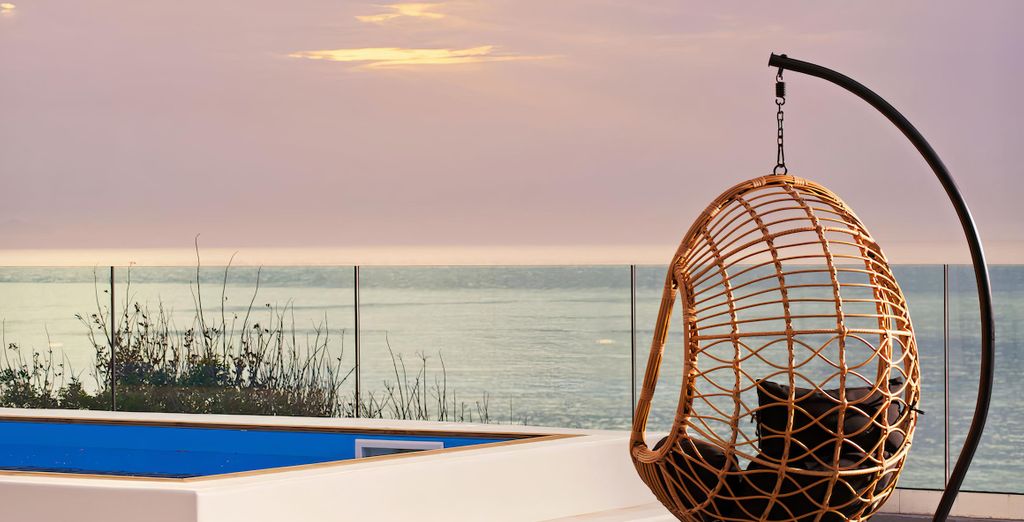 avis mr mrs white crete lounge resort and spa 5 crete voyage prive