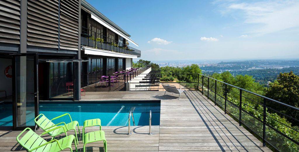 L'Ermitage Hôtel Cuisine-à-manger 4*