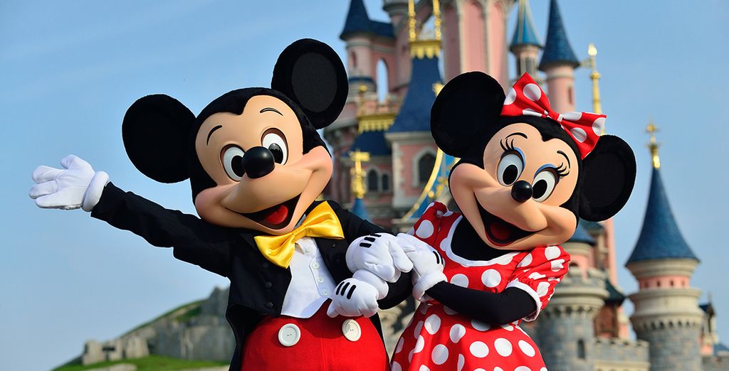 Disney’s Newport Bay Club® 4* - Disneyland® Paris - Jusqu’à -70% | Voyage Privé