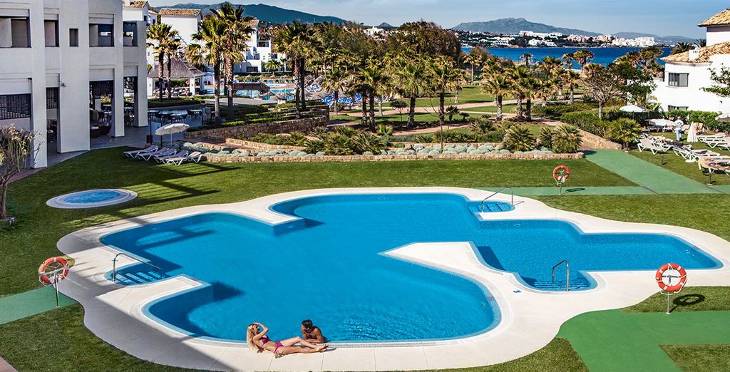 Hotel Fuerte Estepona 4*