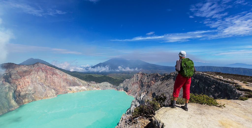 Da Giava a Bali con guida parlante italiano