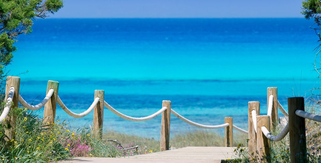 Fotografia dell'isola di Formentera nelle Isole Baleari e delle sue bellissime spiagge dalle acque turchesi