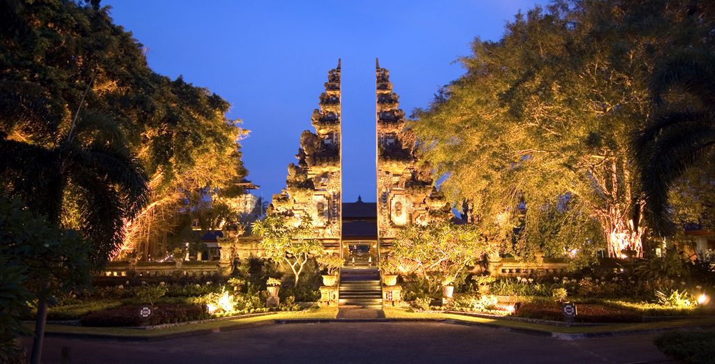 SereS Springs Resort & Spa 5* + Sudamala Resort Seraya Komodo 4* + Sudamala Suites & Villas Sanur 5*