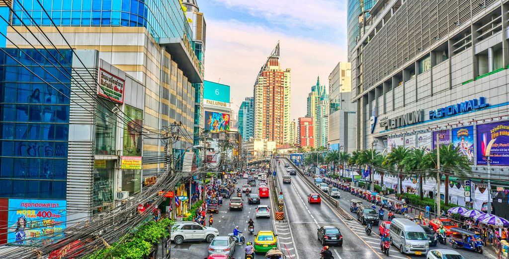Tra Bangkok e Phuket in 4* o 4*S 