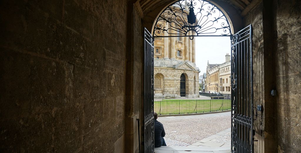 O Hyde Park 4* con possibile soggiorno a Oxford