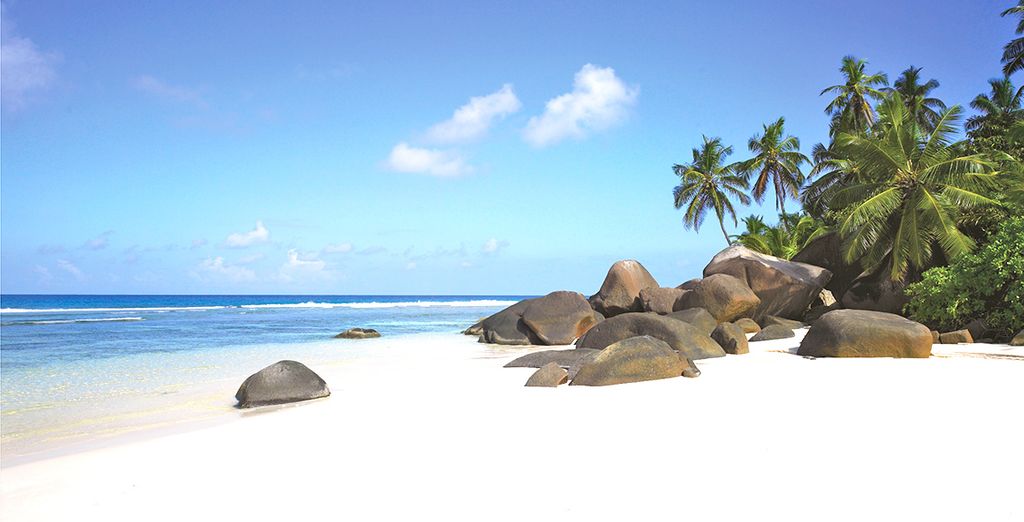 Hotel Auris Plaza Al Barsha 5* a Dubai + Hilton Labriz Resort & Spa 5* alle Seychelles