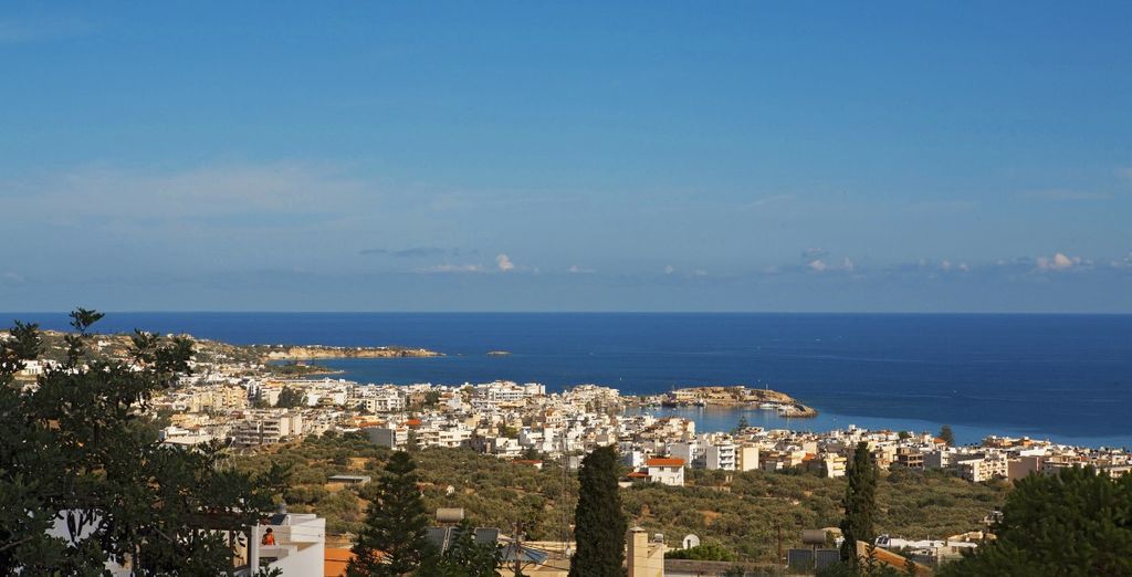 Sundance Appartments & Suites 4*