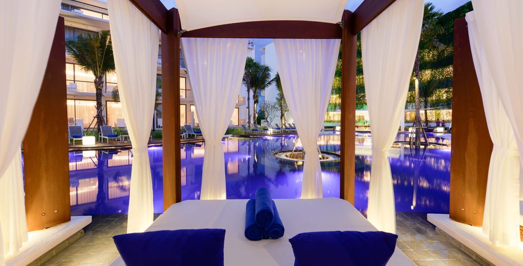 Amara Bangkok Hotel 5* & Dream Phuket Hotel 5*