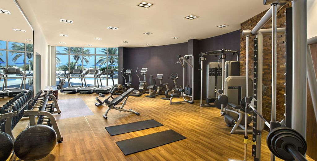 Hilton Al Hamra Beach & Golf Resort 5*