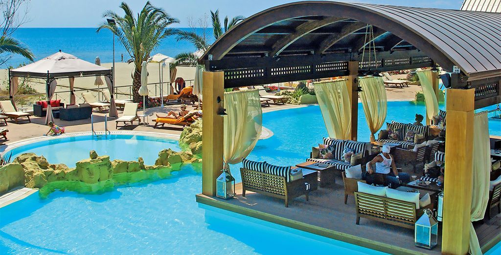 Mediterranean Village 5*