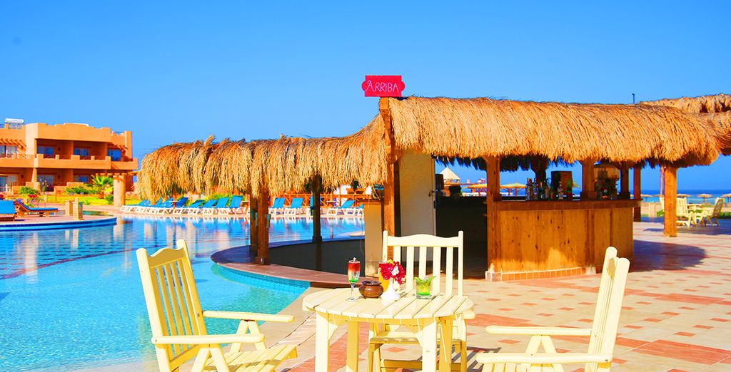 Laguna Beach Resort 4*