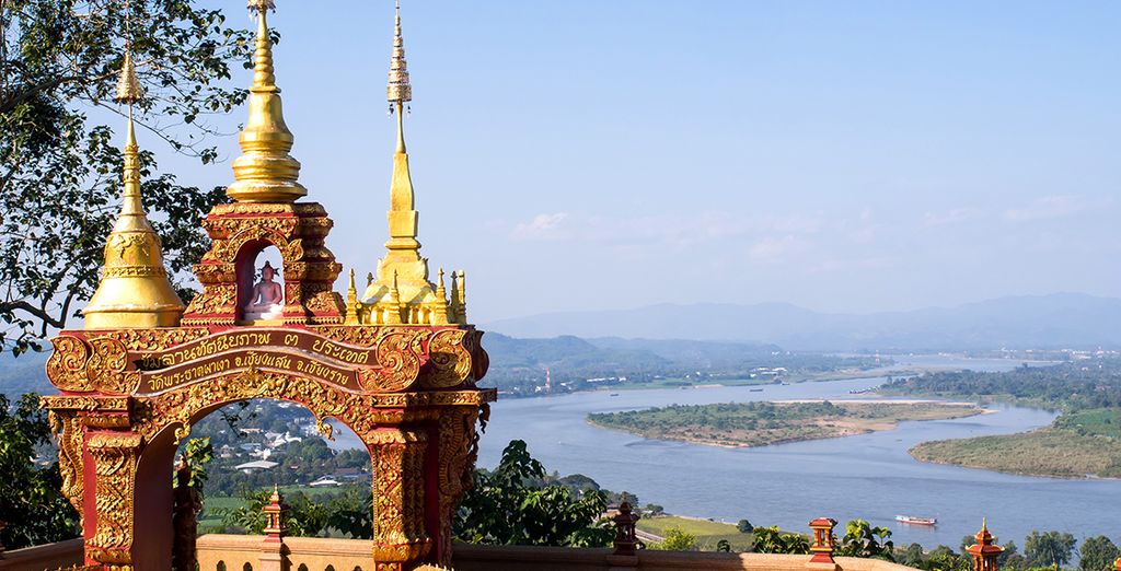Tour a Nord di Bangkok + Chanalai Flora Resort Phuket 4*