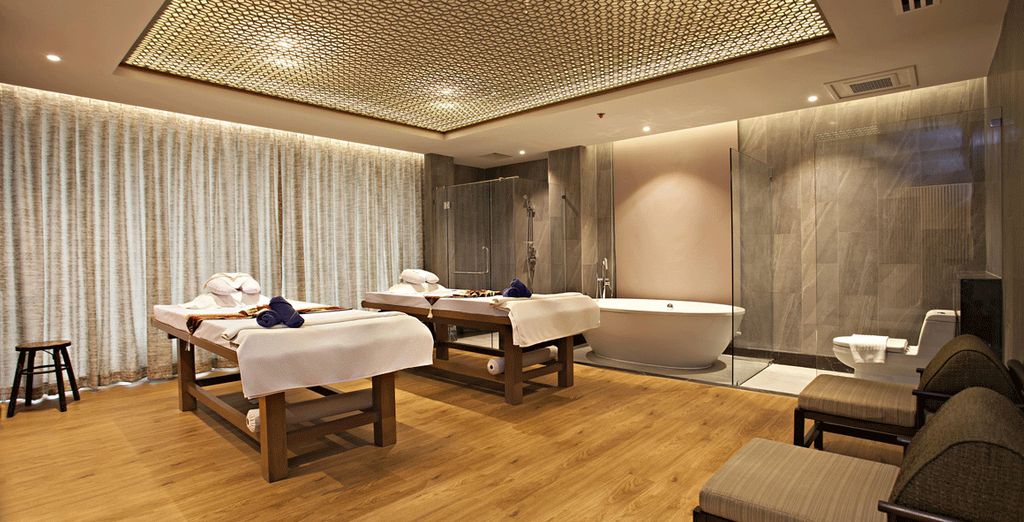 The Sukosol Hotel 5* + The Yama Hotel Phuket 4* + Deevana Plaza Krabi Aonang 4* + Le Méridien Khao Lak Resort & Spa 5*
