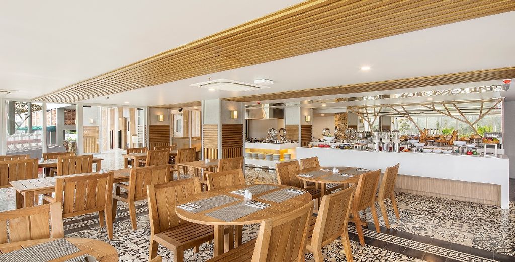 Best Western Premier Agung Resort Ubud 4* + Eastin Ashta Resort Canggu + Bali Dinasty Resort 4*