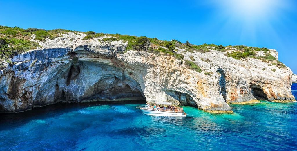 Keri Village & Spa by Zante Plaza 4*