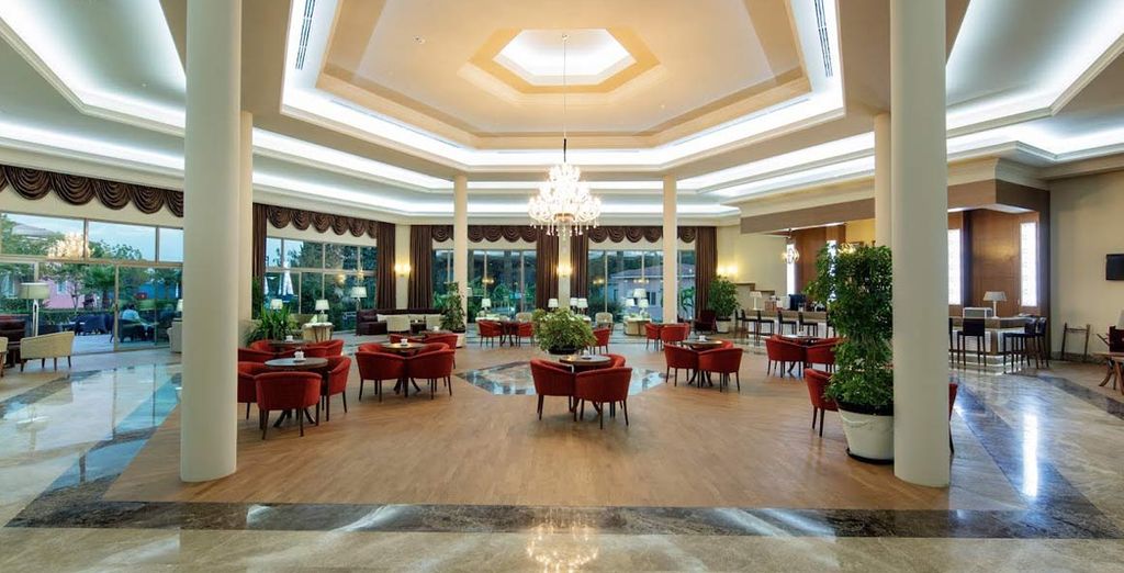 Euphoria Palm Beach Resort 5*