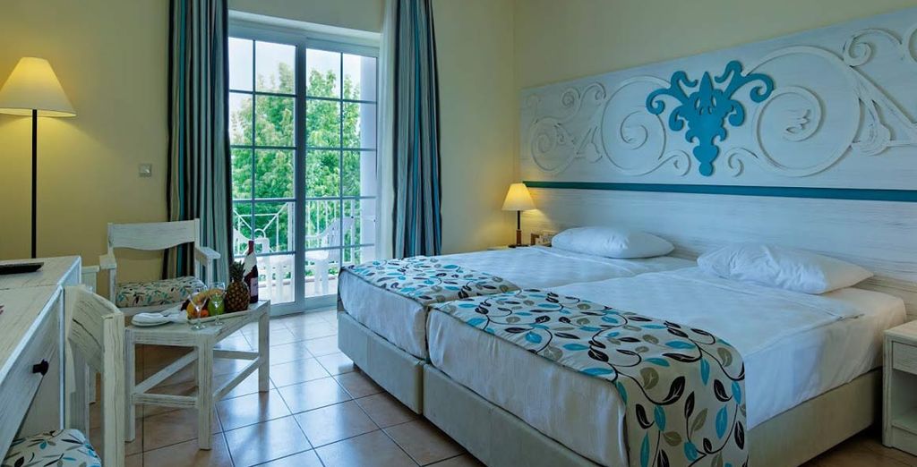 Euphoria Palm Beach Resort 5*