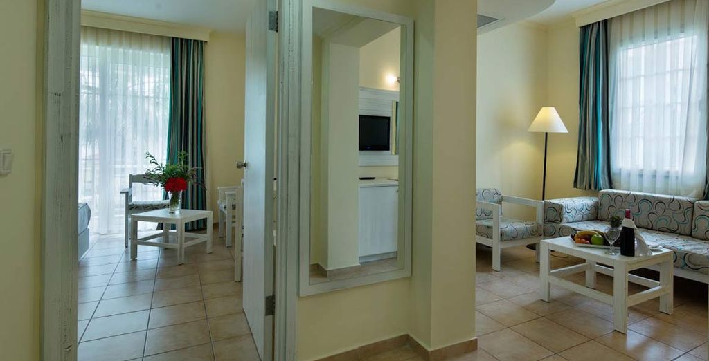 Euphoria Palm Beach Resort 5*
