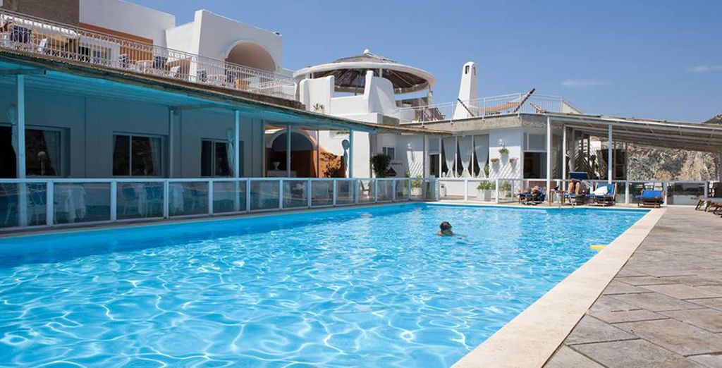 Grand Hotel Chiaia di Luna 4*
