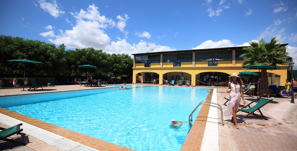 Marina del Marchese Beach Resort 4*
