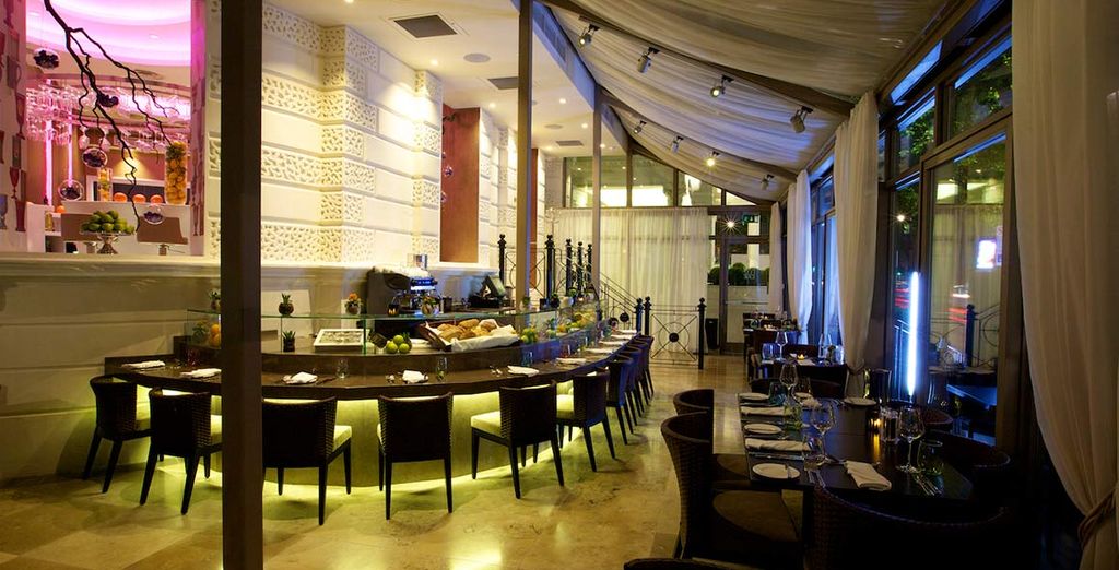 Xenia Hotel 4*
