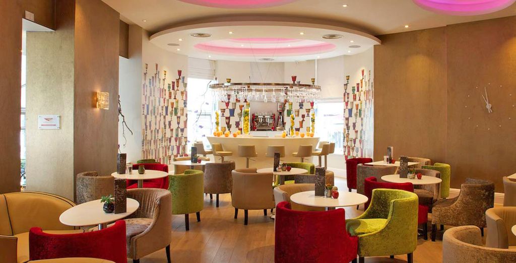Xenia Hotel 4*