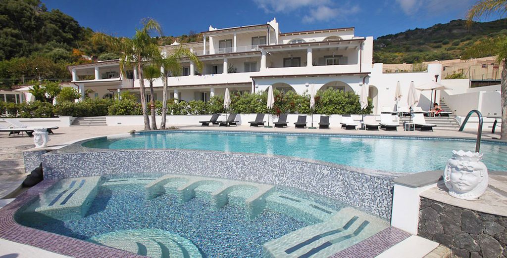 Mea Hotel 4*