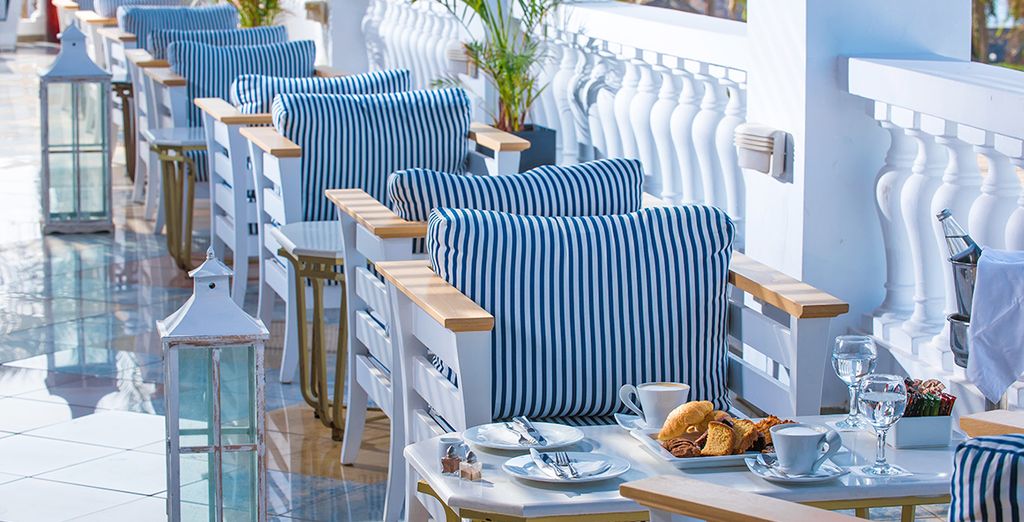 Radisson Blu Beach Resort 5*