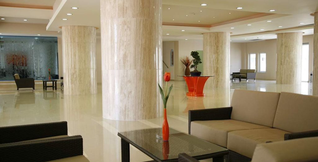 Sun Palace 4*