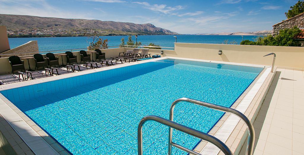Hotel Meridijan Pag 4*