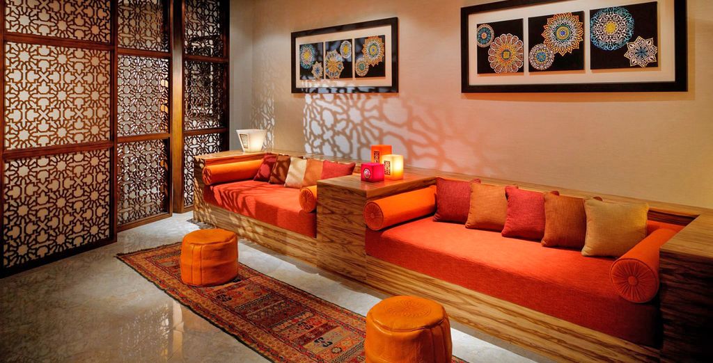 Lapita Dubai Parks & Resorts 4* + Dubai Parks + JW Marriott Marquis Dubai Hotel 5*