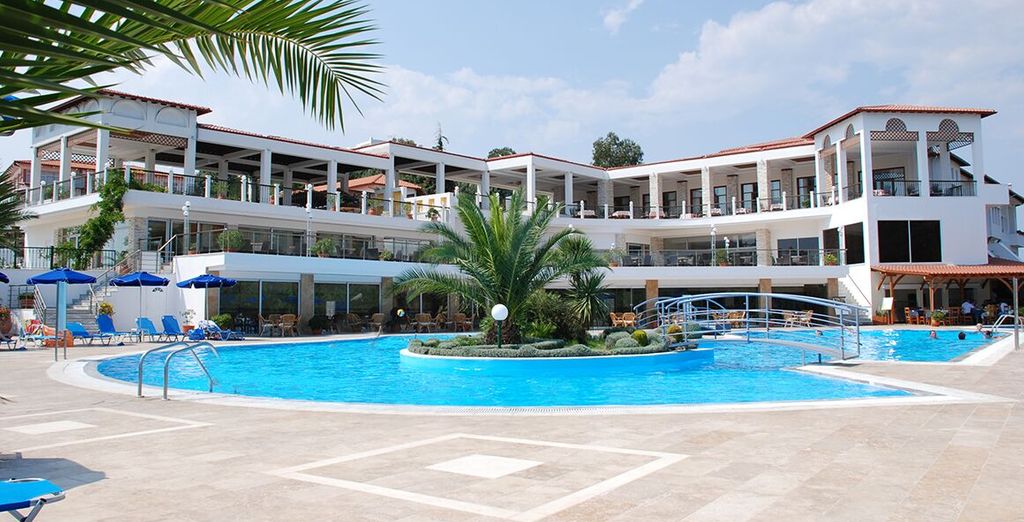 Tour Macedonia e soggiorno mare nella Calcidica in 4/4S*