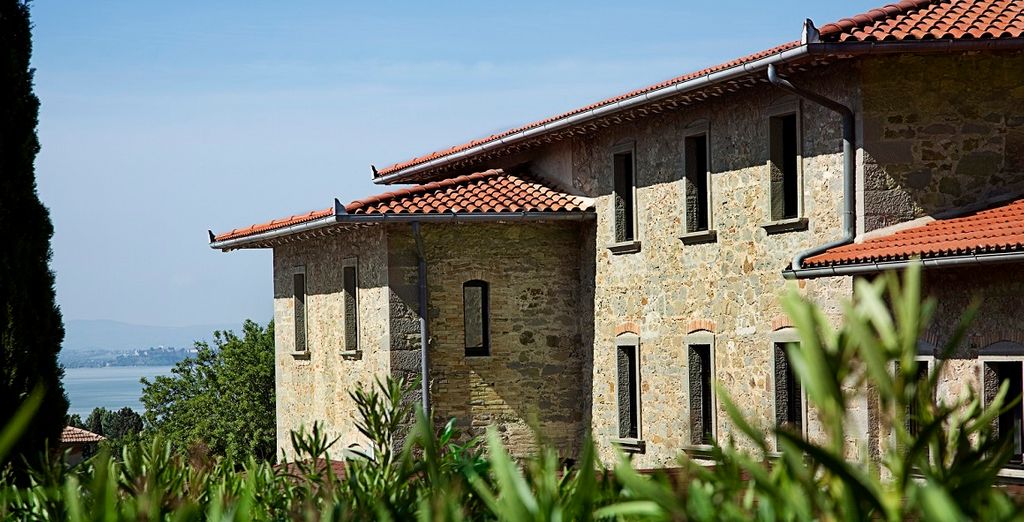 Villa Paradiso Village 4*