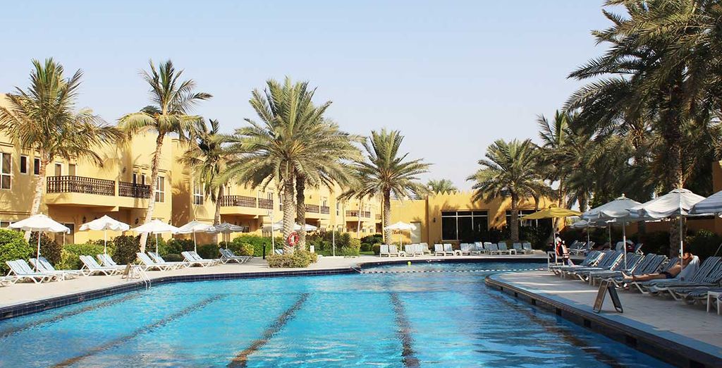 Al Hamra Village Golf & Beach Resort 5*