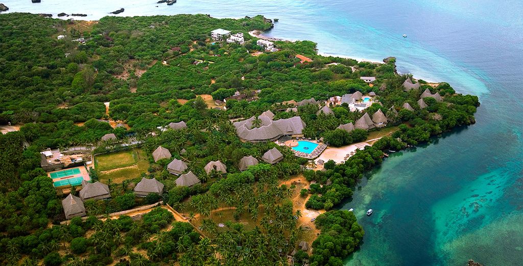 Temple Point Resort 4*