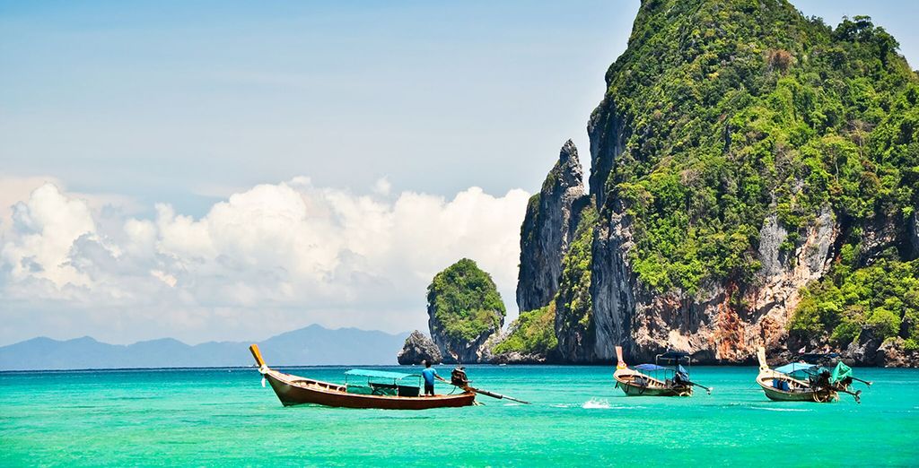 The Tide Beachfront Siray 5* & Zeavola Resort 5*