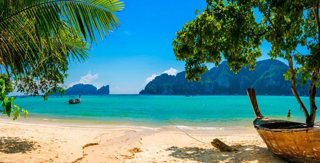 The Tide Beachfront Siray 5* & Zeavola Resort 5*
