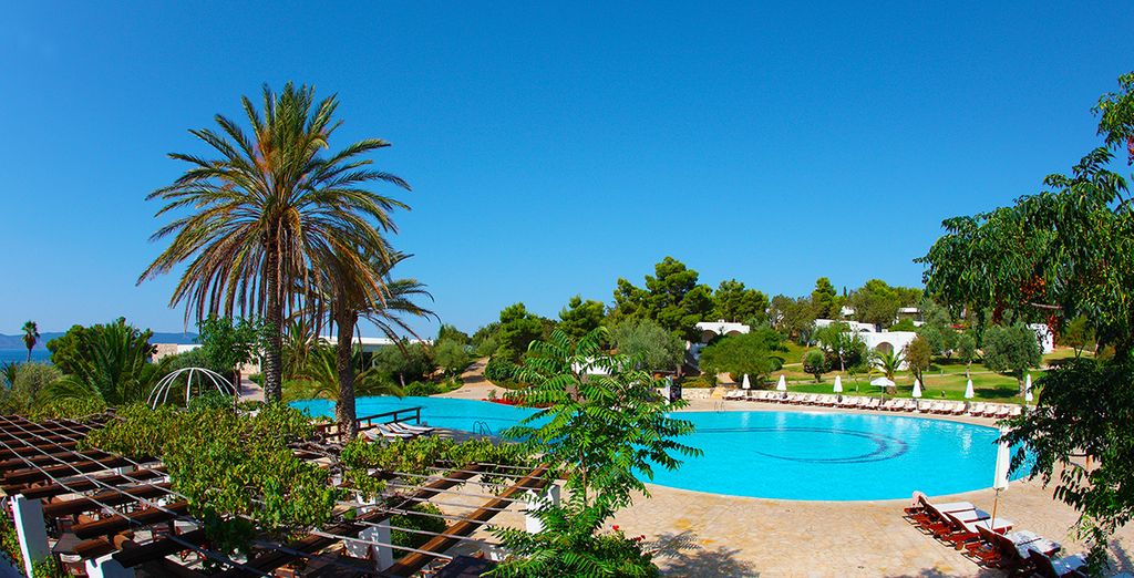 Club Barcelo Hydra Beach 5*