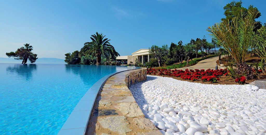 Club Barcelo Hydra Beach 5*